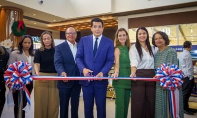 David Collado inaugura feria de Emprendedores en Santiago