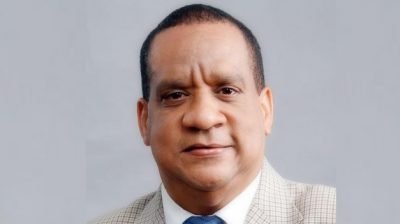 Las fuerzas armadas no son espacio para experimentos simbólicos