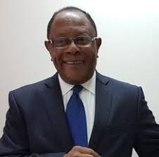 RD entrampada en desorden total