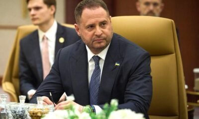 Renuncia por corrupción la «mano derecha» de Zelenski