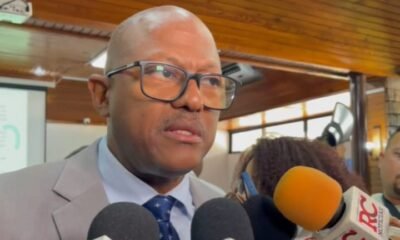 VIDEO: Nuevo presidente del CMD planea aumentar el salario del 33% en los médicos