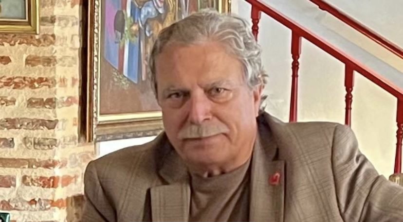 El enemigo silencioso del adulto mayor: por qué la falta de agua es el principal riesgo de fracturas y caídas imagen