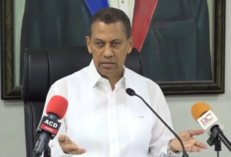 Guido a funcionarios: Priorizar a la gente, no su agenda política imagen