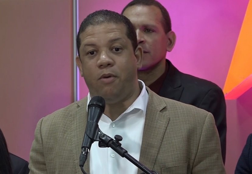 PLD dice llamado a consenso de Abinader debe ser transparente imagen