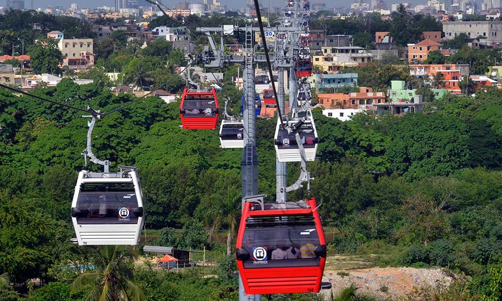 Suspenden teleférico y parte Metro S. Domingo por lluvias imagen