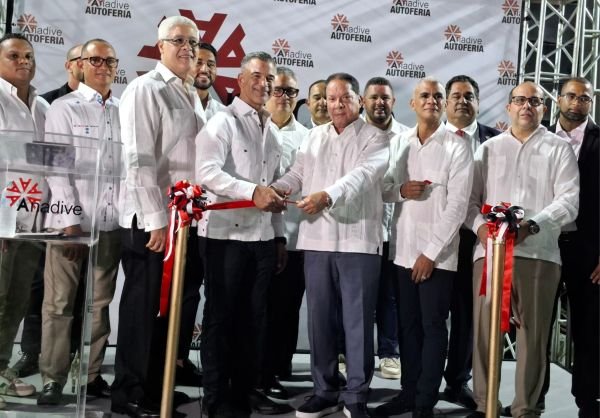 ANADIVE inaugura la Autoferia 2026 en la Feria Ganadera imagen