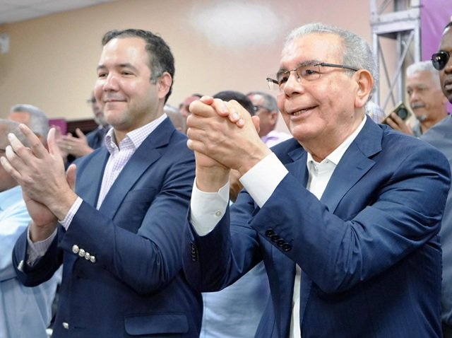 Danilo Medina y Johnny Pujols encabezan asamblea en Cotuí imagen
