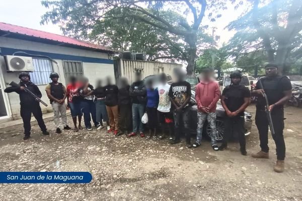 Dictan prisión preventiva a un reincidente en tráfico haitianos imagen