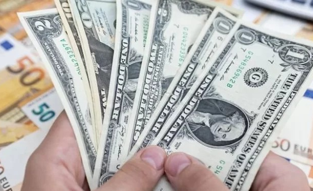 Dólar bajó 19 cts. y era vendido a $58.70; el euro sigue a $71.32 imagen