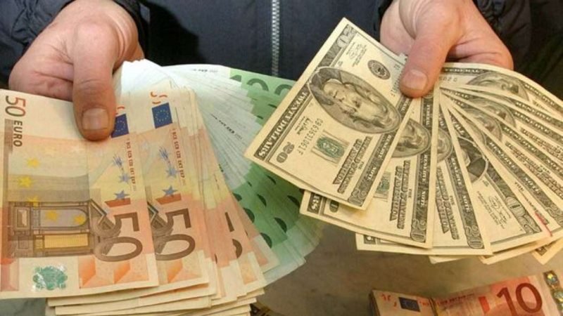 El dólar subió 19 cts. y se vende a $58.89; el euro sigue a $70.43 imagen