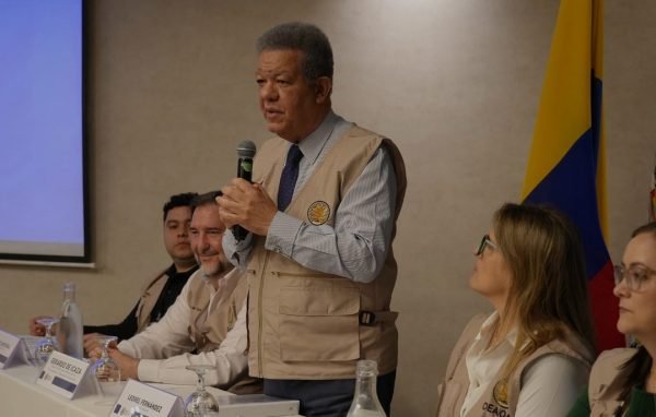 Leonel destaca jornada sin incidentes en Colombia imagen