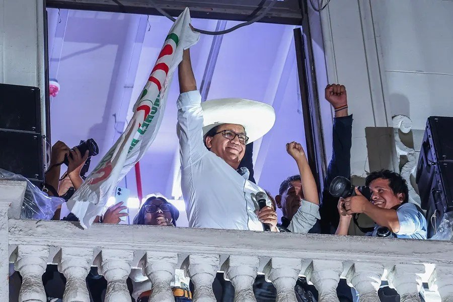 Perú sondeos Fujimori Sánchez