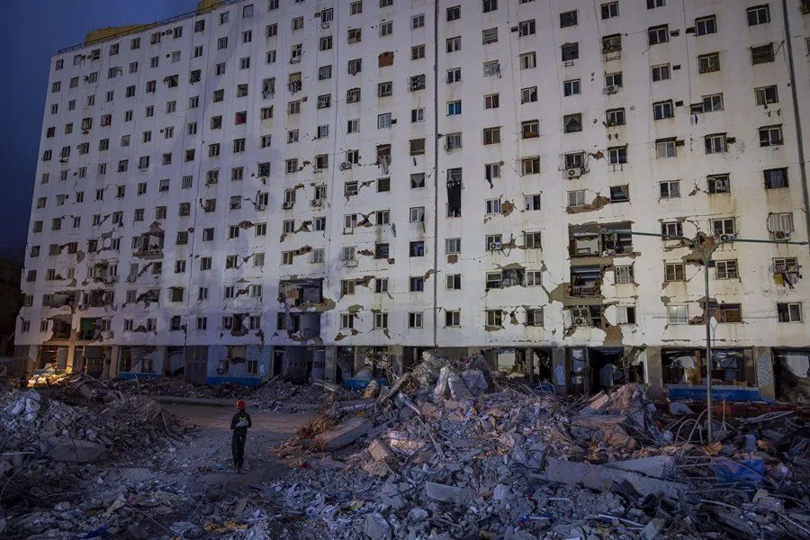 Aumentan a 5.119 los muertos por el doble terremoto en Venezuela del 24 de junio