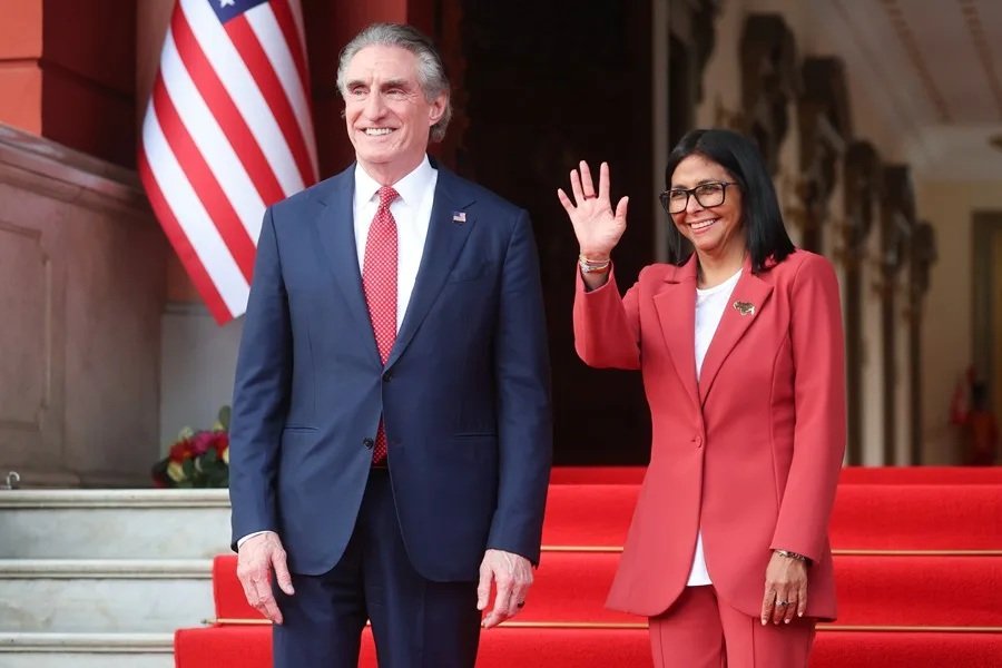 Delcy Rodríguez niega que Venezuela ceda soberanía a EU imagen