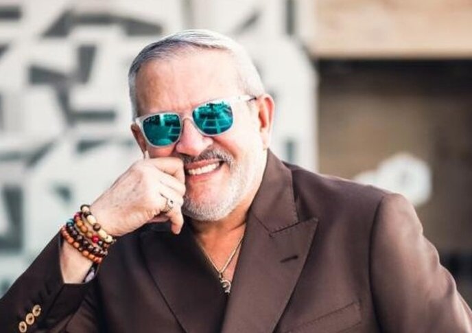 Fallece a los 74 años mientras dormía el artista Raúl Grisanty imagen