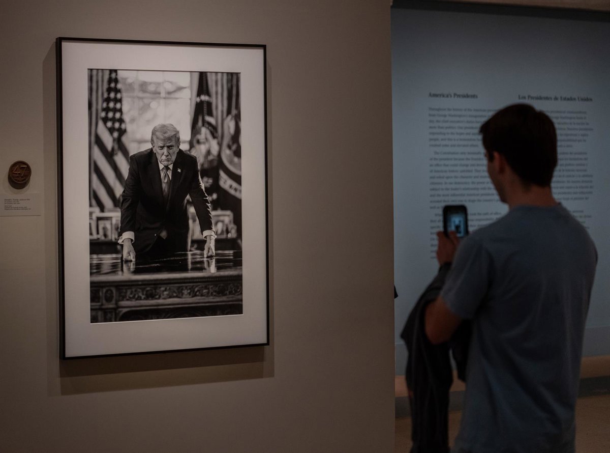 Trump anuncia un plan para erradicar «ideología marxista» imagen