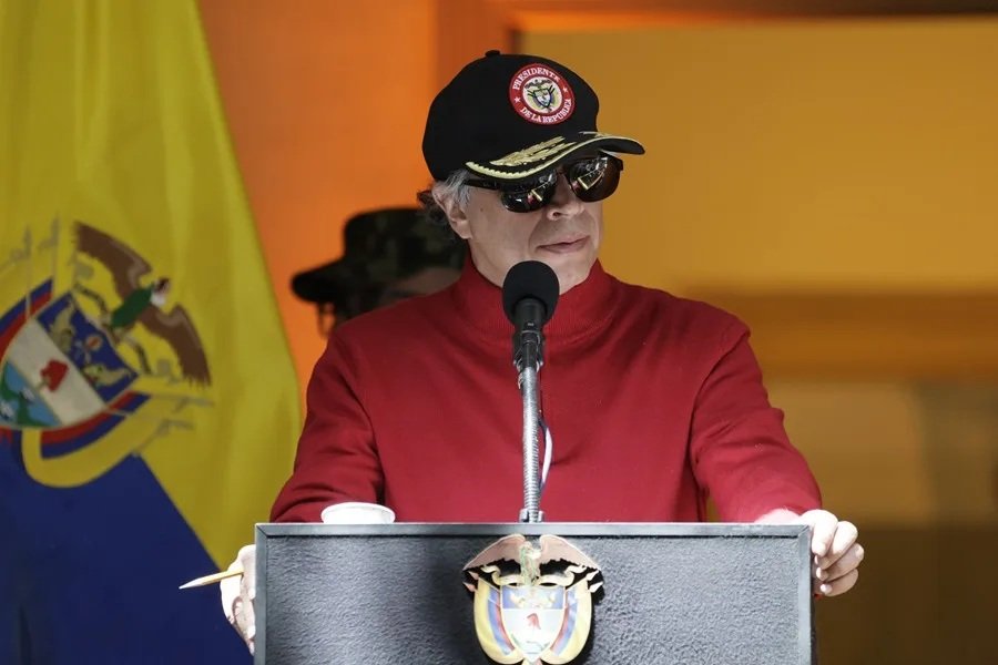 COLOMBIA: Petro alerta sobre «explosivos” posesión Espriella imagen