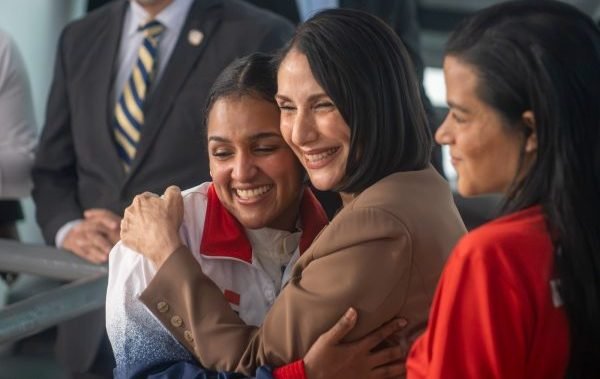 Raquel Arbaje acompaña una jornada de esgrima en los JCC imagen