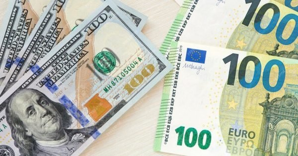 Dólar bajó 15 cts. y euro subió; eran vendidos $59.23 y $70.16 imagen