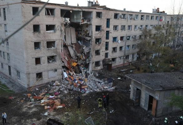 15 muertos dejan este sábado ataques rusos contra Ucrania imagen