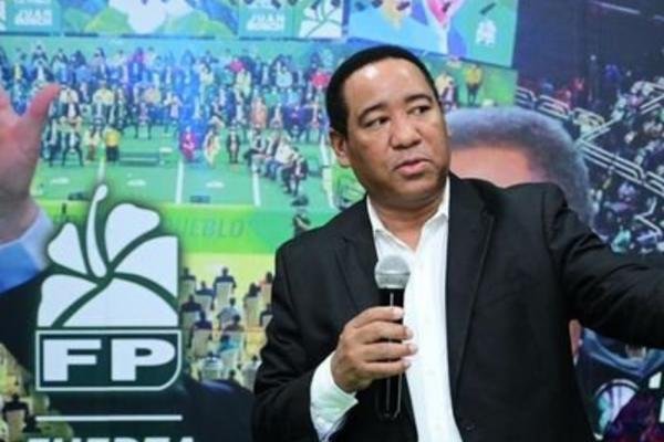 Dirigente de la FP afirma que partido ganará con Leonel u Omar imagen