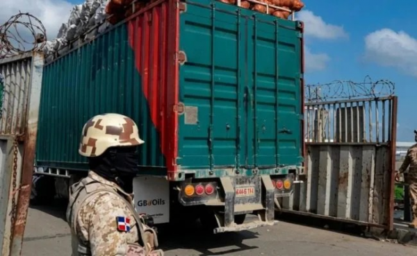 Haití prohíbe tránsito por RD mercancías de terceros países imagen
