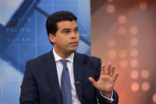 Wellington Arnaud propone debate entre aspirantes del PRM imagen
